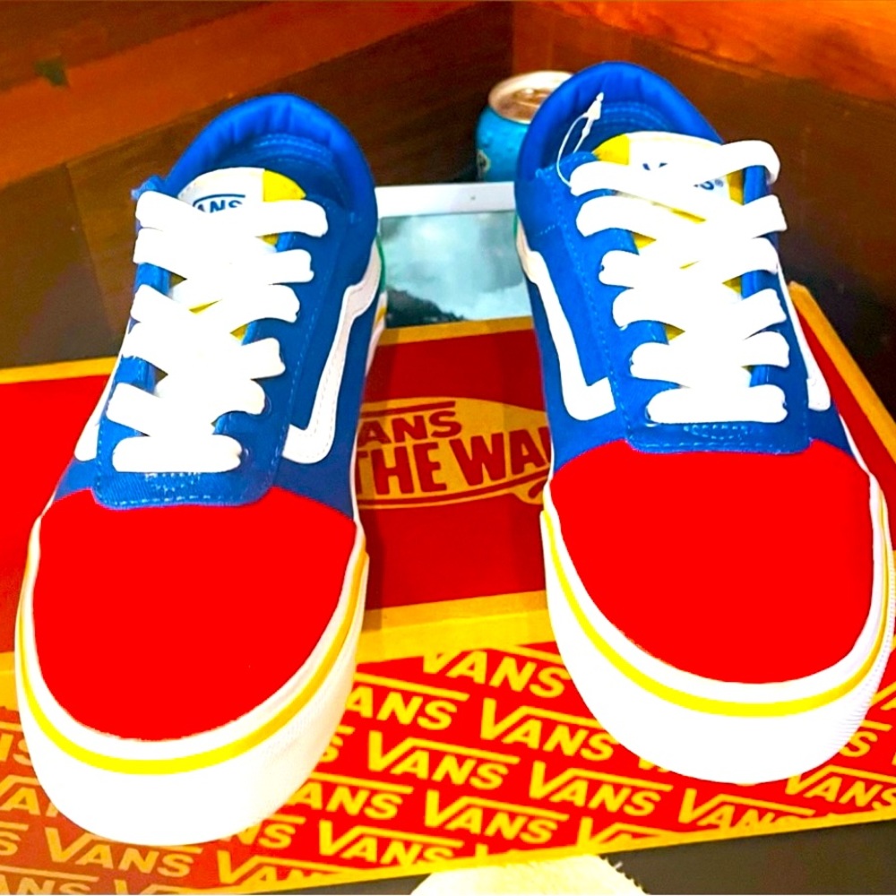 🔥NEW🔥Vans Yacht Club Old Skool (Multicolor), Size Youth 4 / Women 5.5: